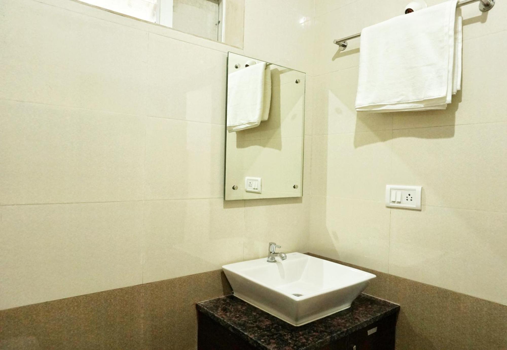 Hotel Gateway Suites Bangalore Airport Yelahanka Dış mekan fotoğraf